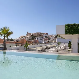 hotel-y-apartamentos-el-puerto.balearic-islands.net/
